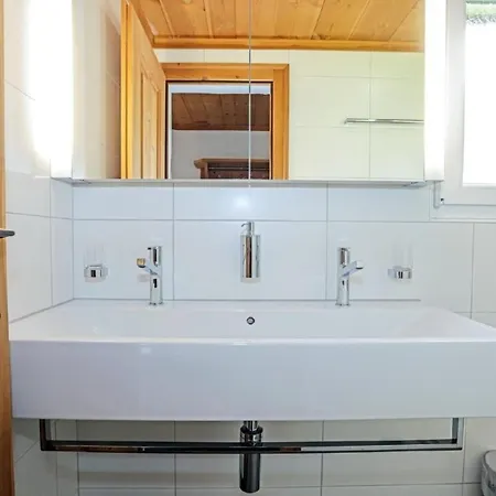 Casa La Roda Nr 3 Apartment Sedrun